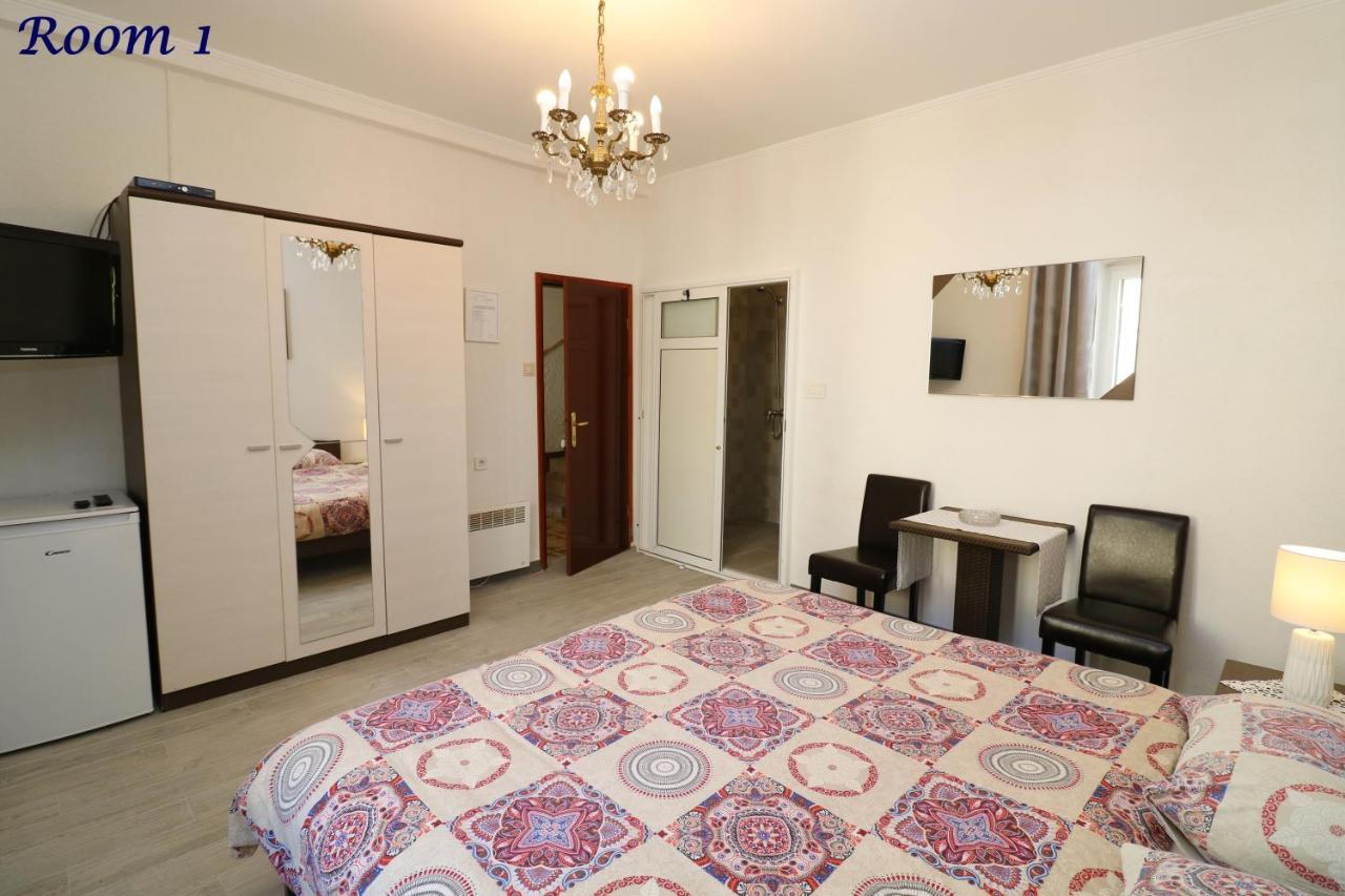 Old Town Rooms And Apartment Poreč Zewnętrze zdjęcie